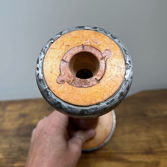 Wooden Bobbin with etched and Painted Santa unknown artist unsigned can - Picture 6 of 7